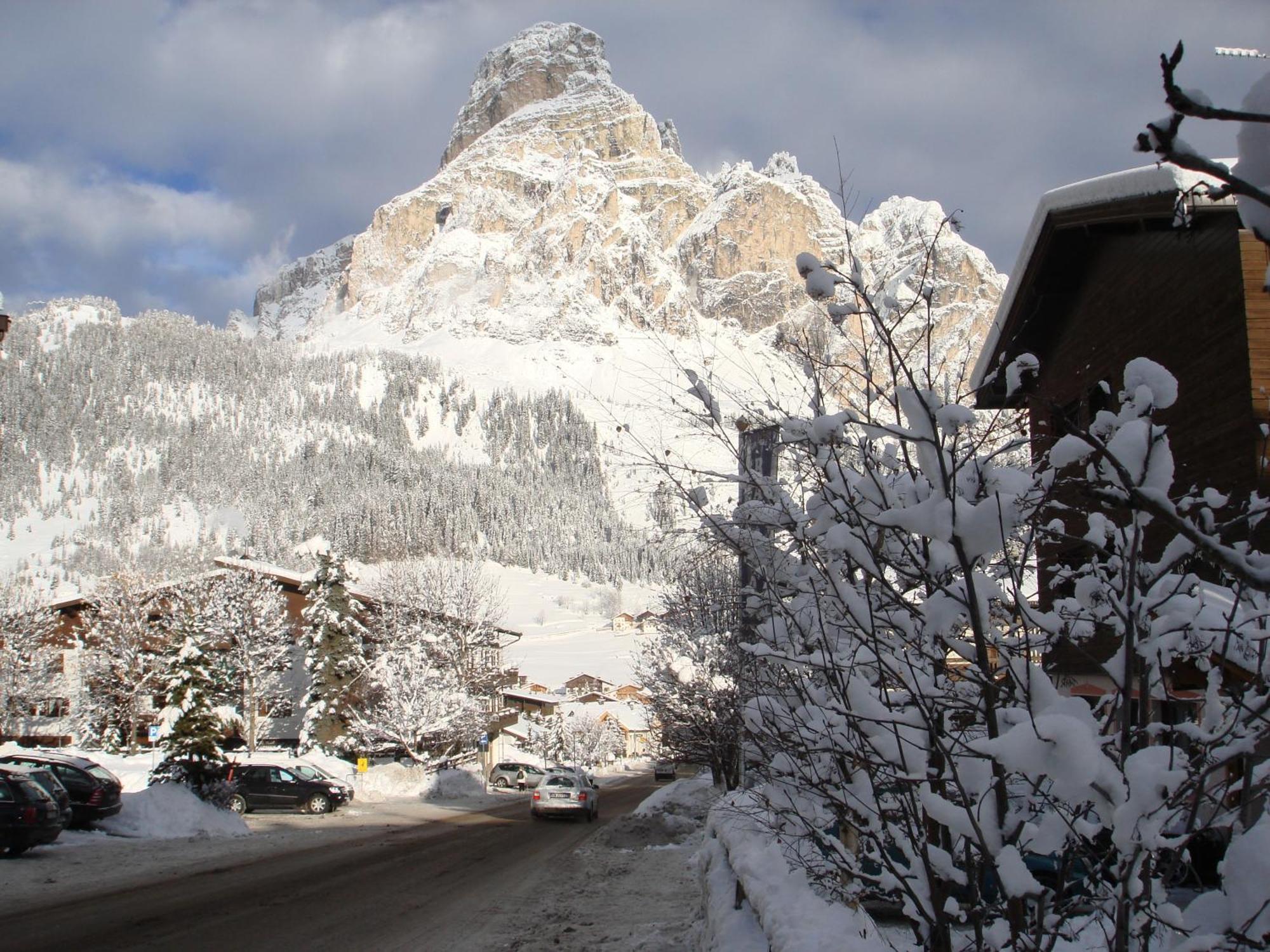 Chalet Madrisa 코르바라 인 바디아 외부 사진