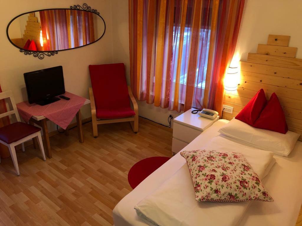 Chalet Madrisa 코르바라 인 바디아 외부 사진